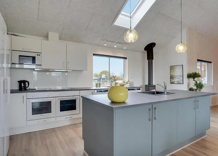 Semesterbostad Awesome In Sydals With Sauna